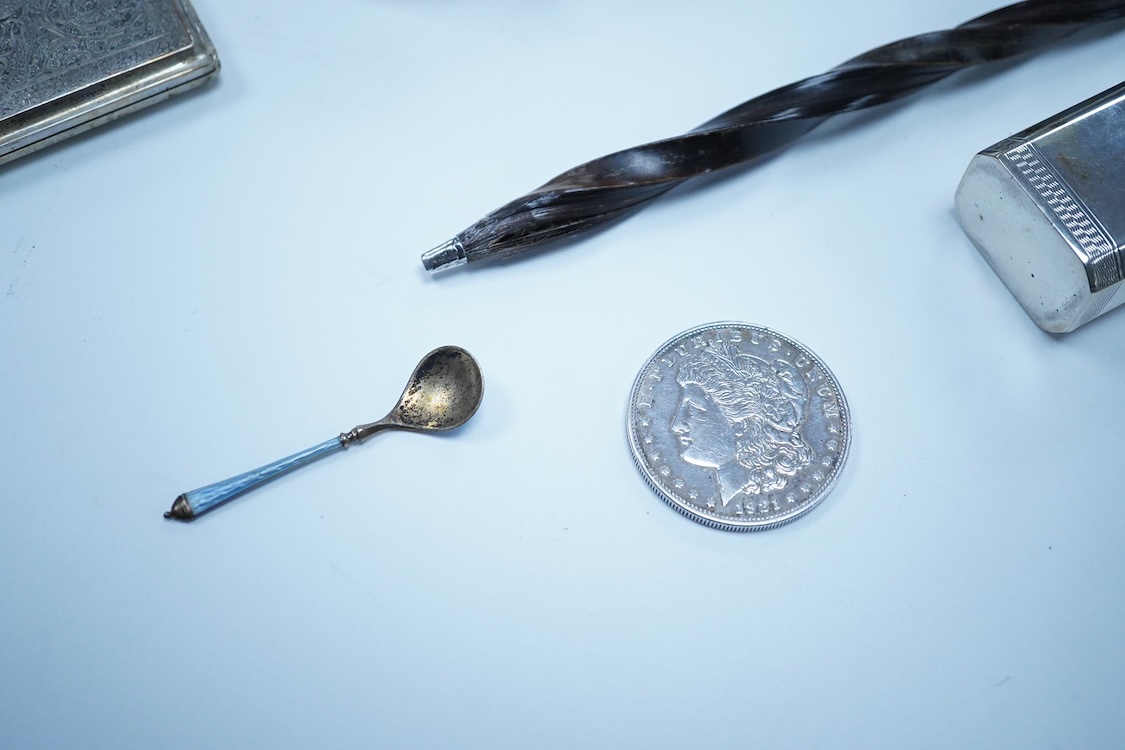 A small group of silver to include an Elizabeth II pierced shallow dish by Viners Ltd, Sheffield, 1957, diameter 12.4cm, a 1930's silver mounted cigarette box, a George III silver fiddle pattern sauce ladle and five silv